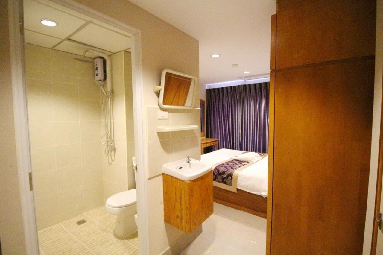 Lee Place Phatthanakan Condo Bangkok Extérieur photo