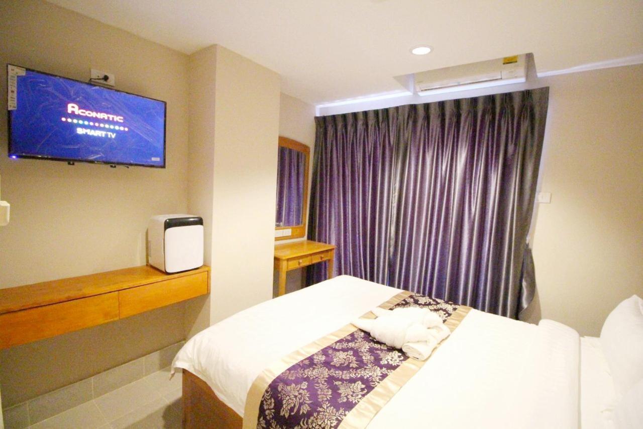 Lee Place Phatthanakan Condo Bangkok Extérieur photo