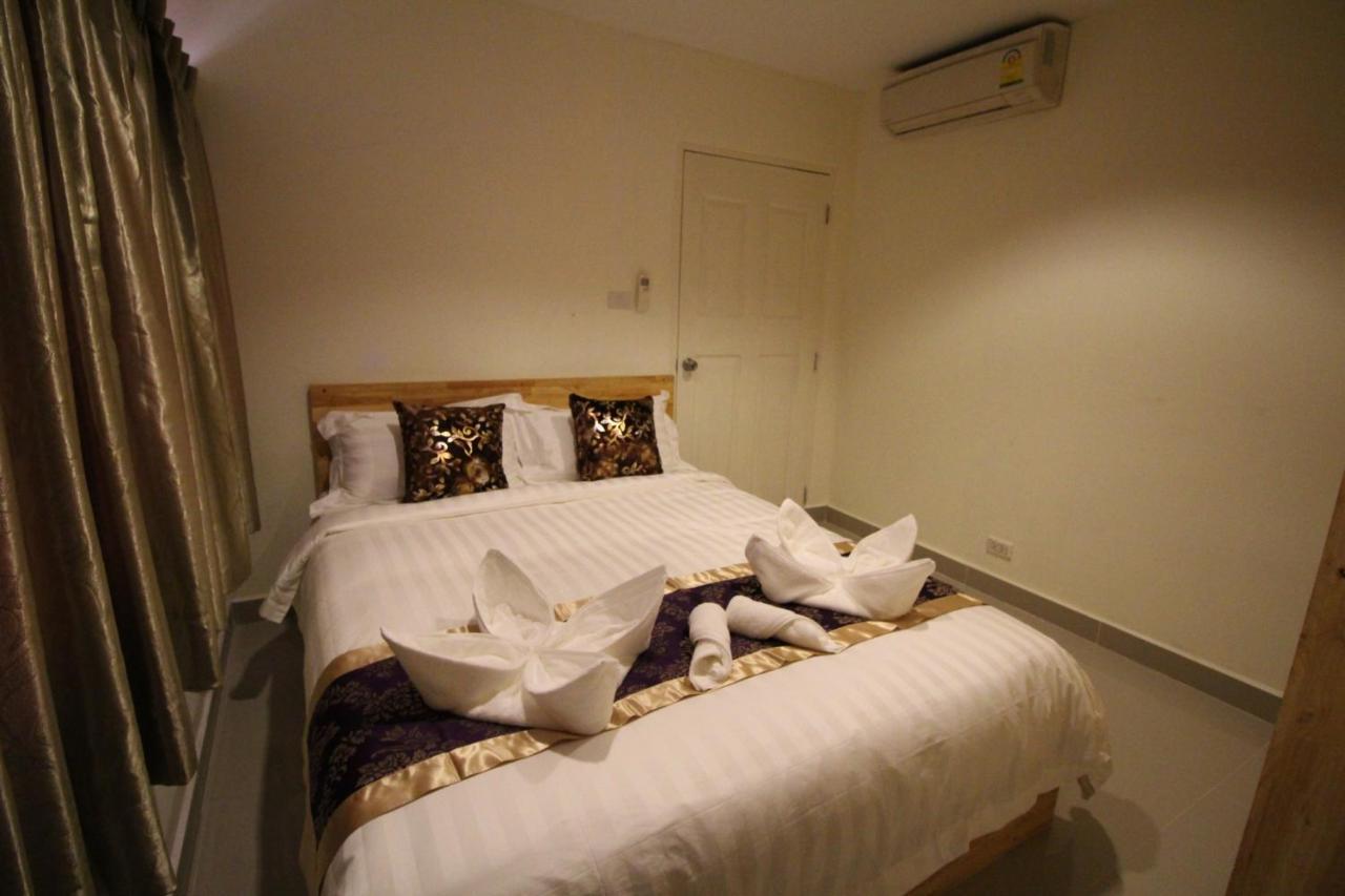 Lee Place Phatthanakan Condo Bangkok Extérieur photo